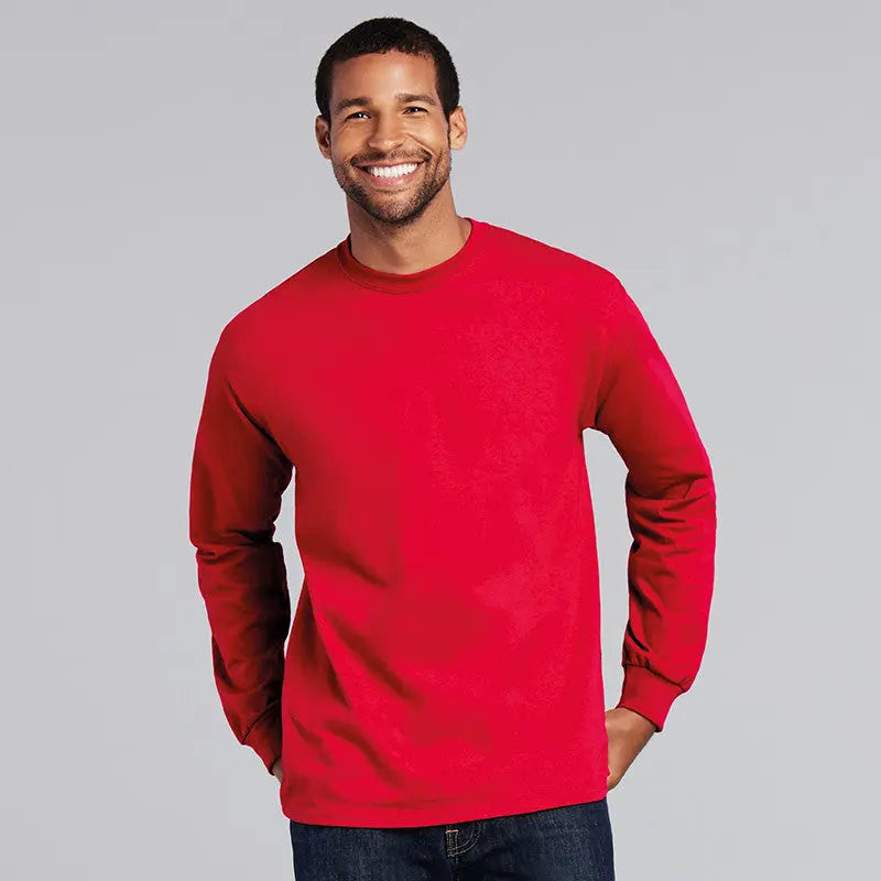 Long Sleeve Ultra Gildan T-shirt.